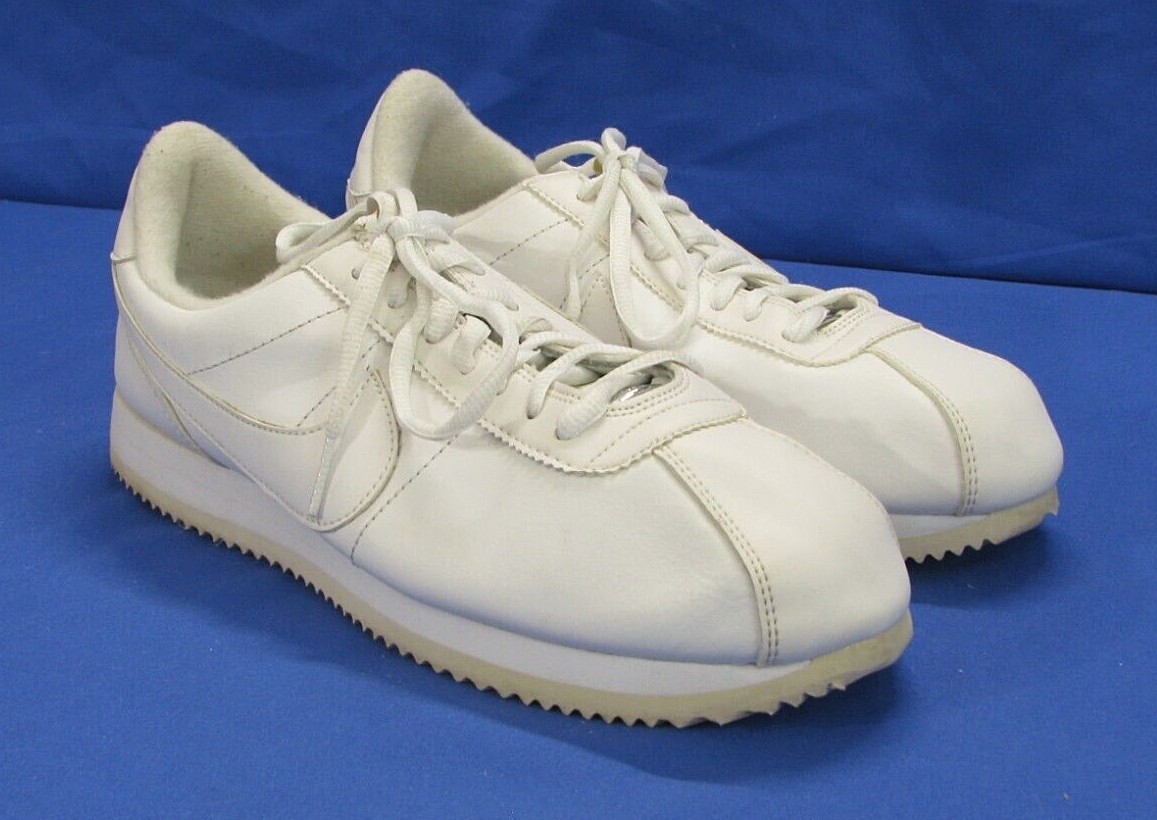 NIKE Cortez '72 TRIPLE WHITE Basic 