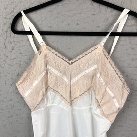Slip Dress Womens 36 Blush Pink Lace ILGWU Feminine Victorian coquette vtg NEW