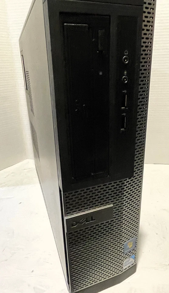 Dell Optiplex 390 PC Desktop (Intel Pentium G630 2.70GHz 6GB 1TB Win 10) Compute - Image 3 of 4
