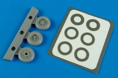 AV-8B Harrier wheels & paint masks / 1:48 - Aires 7290