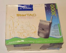 StarTAC 3000 VINTAGE Motorola FLIP Phone COMPLETE In Box Vintage