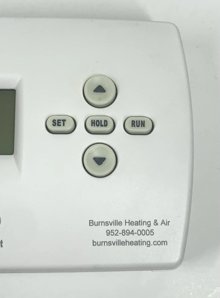 Honeywell Pro 4000 5 2 Day Programmable Thermostat TH4110D1007 Electric Or Gas - Image 4 of 4