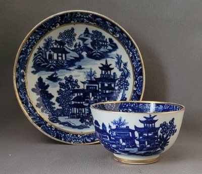 WORCESTER TEMPELMUSTER BLAU TRANSFERDRUCK TEESCHALE & UNTERTASSE UM 1780-90