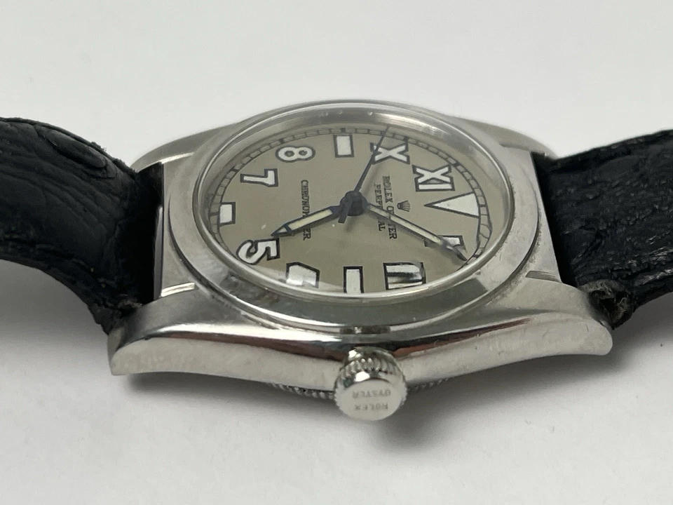 Vintage 40s Rolex Oyster Perpetual Chronometer Watch With Black Leather Strap - Image 2 of 4