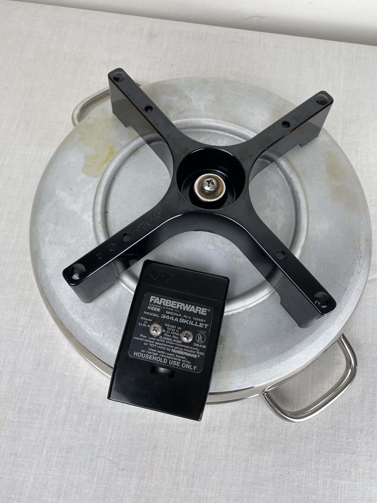 Farberware Perfect Heat High Dome Lid Electric Skillet 12" Stainless