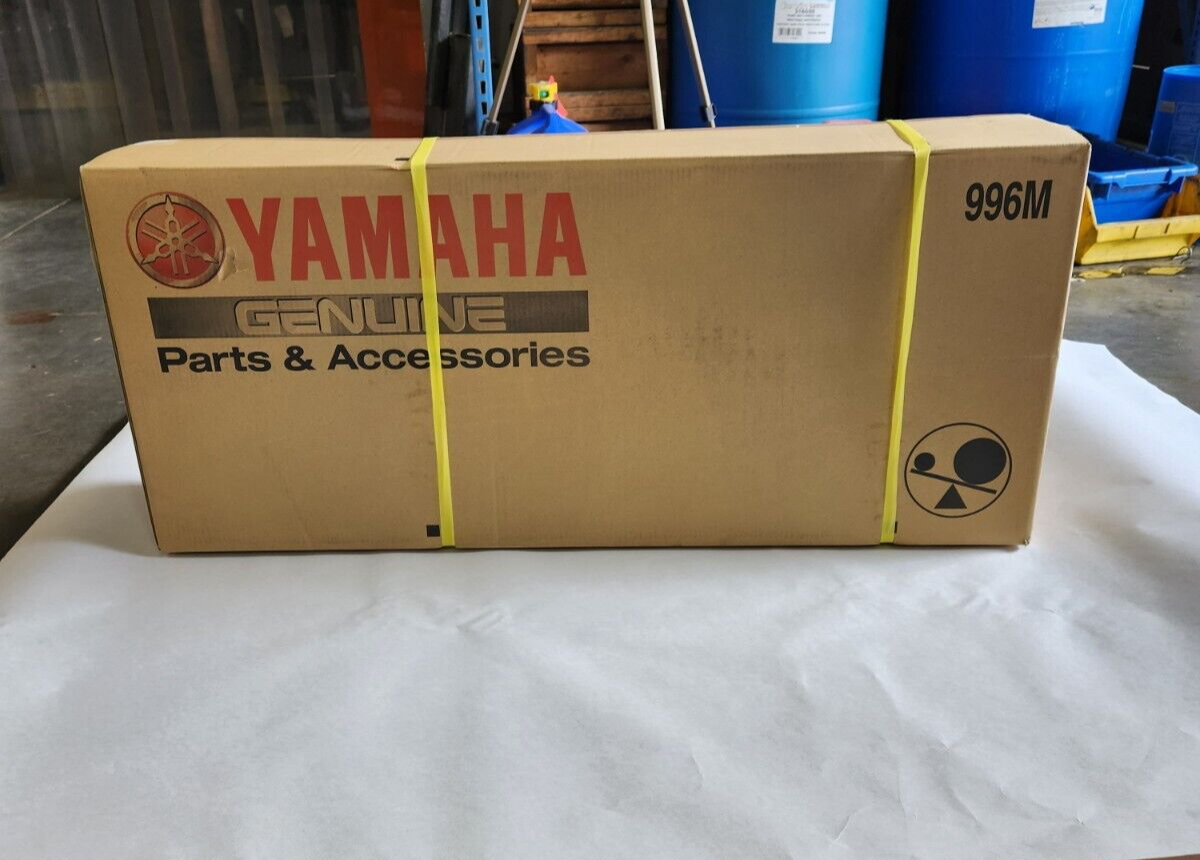 Yamaha Lower Unit Gearcase 1994 & Up 25HP 2-Stroke Long Yamaha Lower Unit Gearcase 1994 & Up 25HP 2-Stroke Long