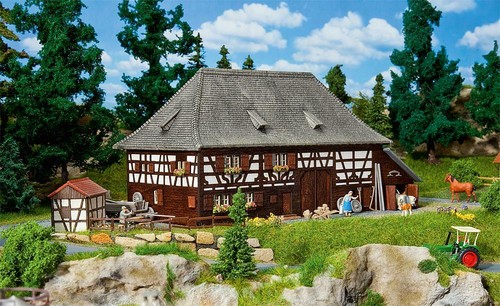 Faller 130575 Bauernhaus Bauernhof 245x111x115mm NEU OVP - Picture 2 of 3