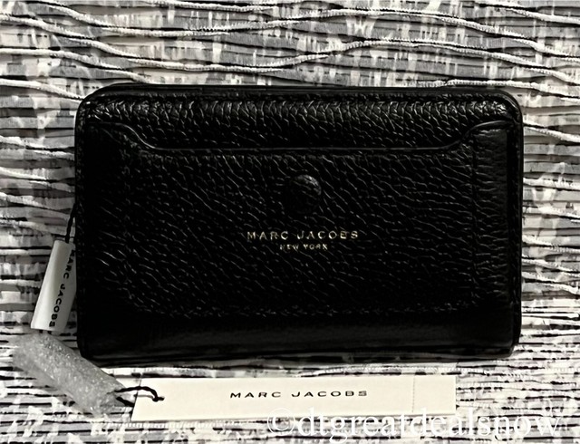 marc jacobs empire city leather zip wallet