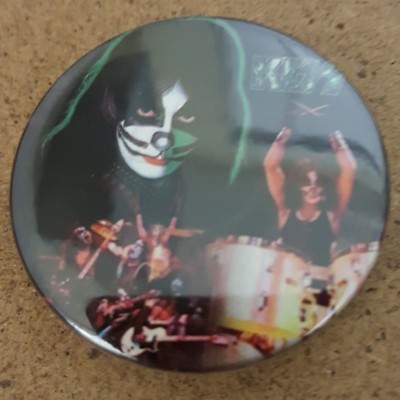 Kiss Peter Criss  Alive Era 1.5 Inch badge Paul Stanley Ace Frehley Gene Simmons