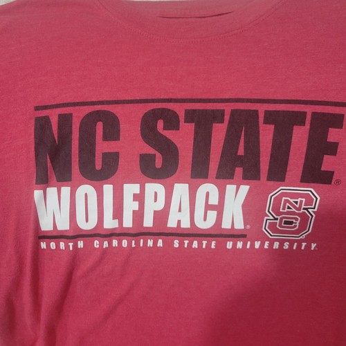 NC State Wolfpack Tshirt Mens Red Short Sleeve Colosseam Casual Large - Picture 2 of 5