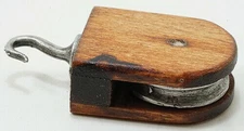 Dollhouse Miniature Block and Tackle by Sir Thomas Thumb