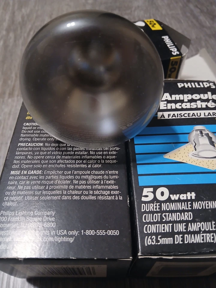 (3) Philips Recessed Flood 50 Watt Bulb Indoor 2 1/2” Diameter 4x R20 Light Bulb - Image 4 of 4