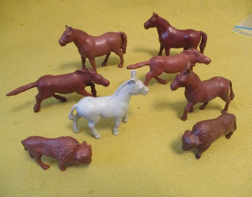 Vintage Marx Ranch Play Set Large Horses, Mules, Mustangs, Buffalo