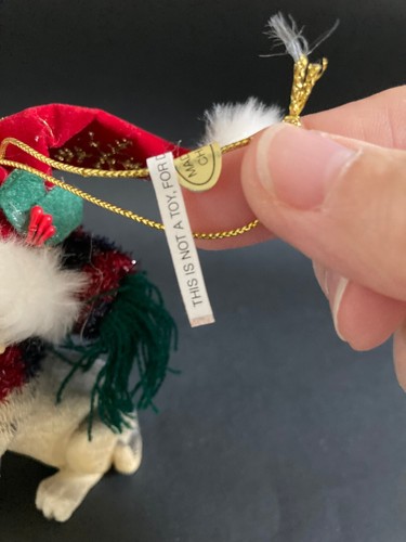 Yellow Lab Labrador Big Scarf Red Stocking XMAS Hat Ornament Holding NOEL Sign - Picture 6 of 9
