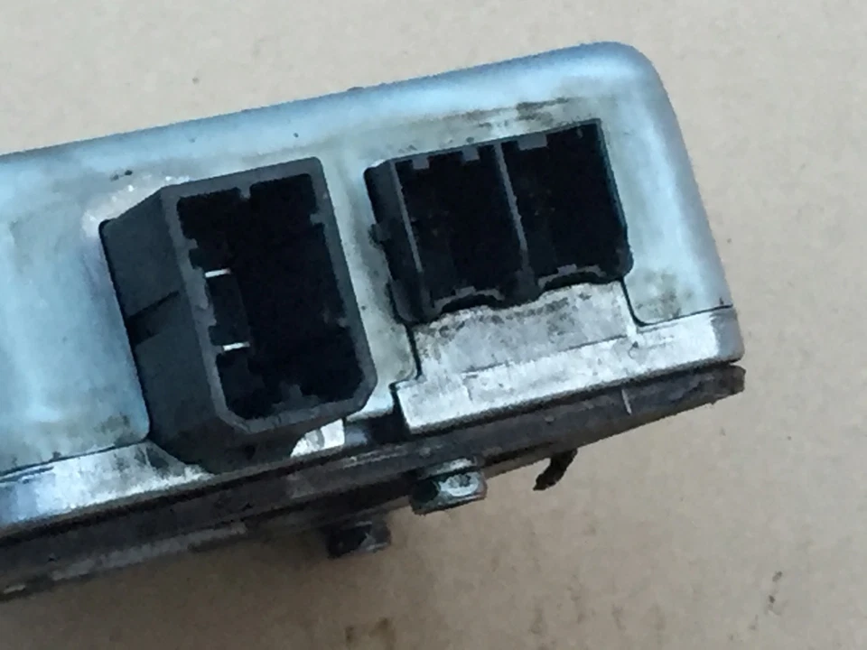 Steuergerät EPS Servo Steuergerät Schloss Hyundai IX35 Bj:2010   56345-25510 - Bild 3 von 4