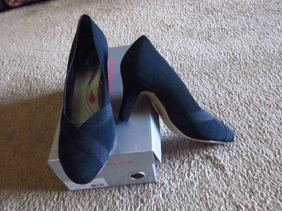 NIB - Ros Hommerson "Jennifer" black mid-heel fabric pumps 8.5 W - Image 4 of 4