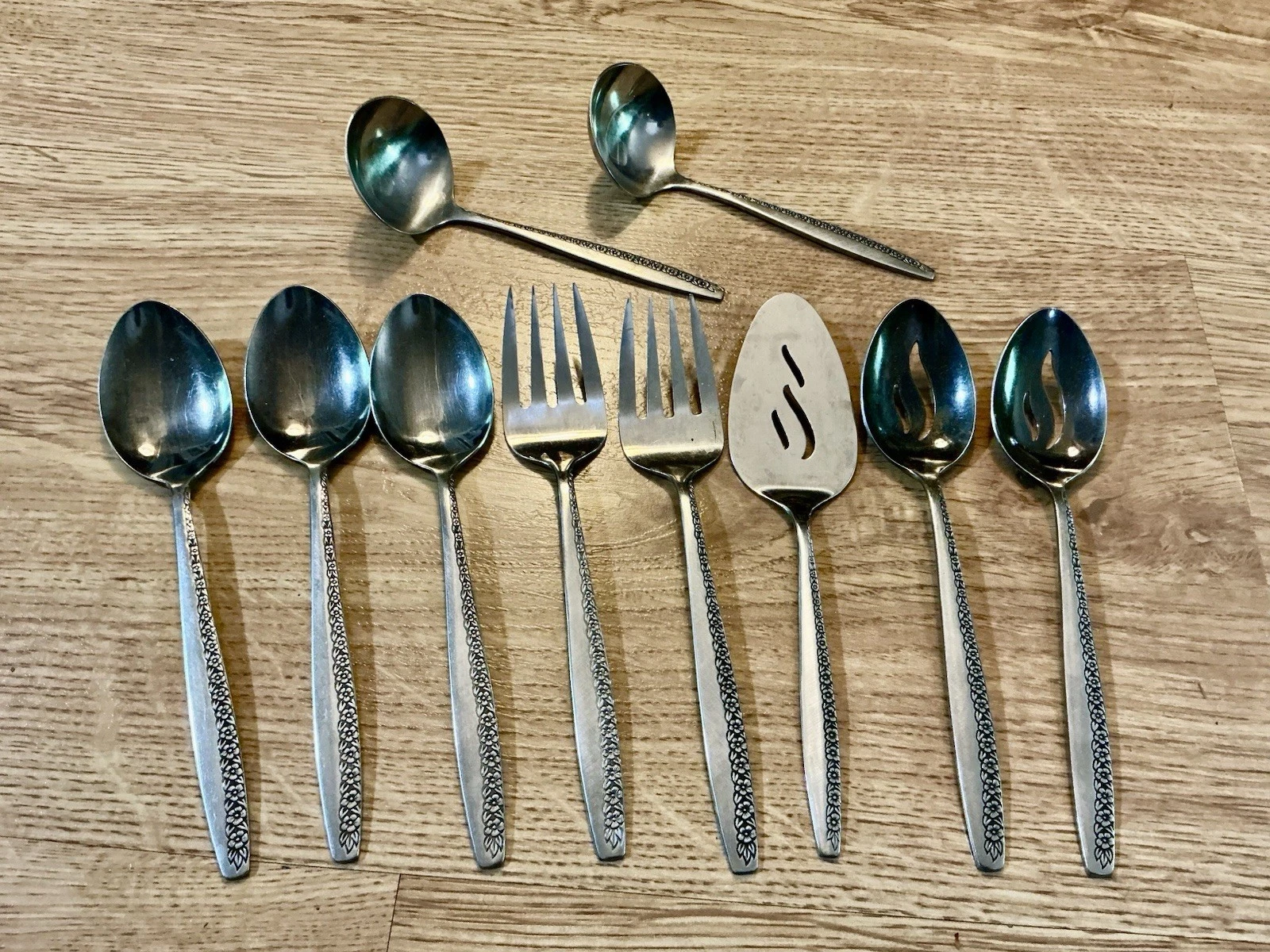 Imperial International EARLY SPRING Stainless Korea 10 Pieces Serving Set Items