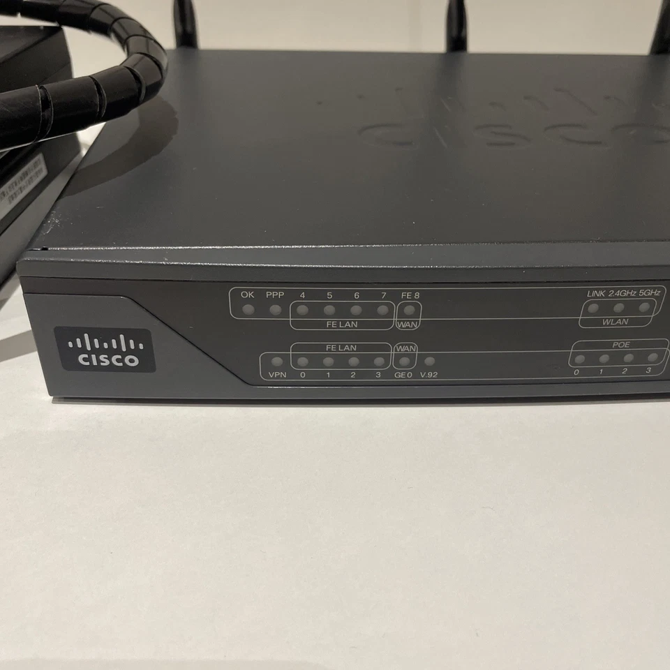 Cisco 891W-AGN-A-K9 V03 Gigabit Ethernet Security Router 341-0135-03 - Image 3 of 4