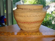 LARGE 10 INCH DIAMETER OLD QUINAULT INDIAN LIDDED BASKET WASHINGTON COAST