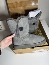 UGG Bailey Button Boot for Women, Size US 7 - Gray
