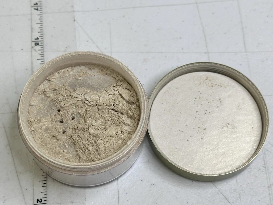 BareMinerals Genuino Jade Color Rostro y Cuerpo Polvo Suelto + Lote de Pinceles Impecables Foto 2 de 4