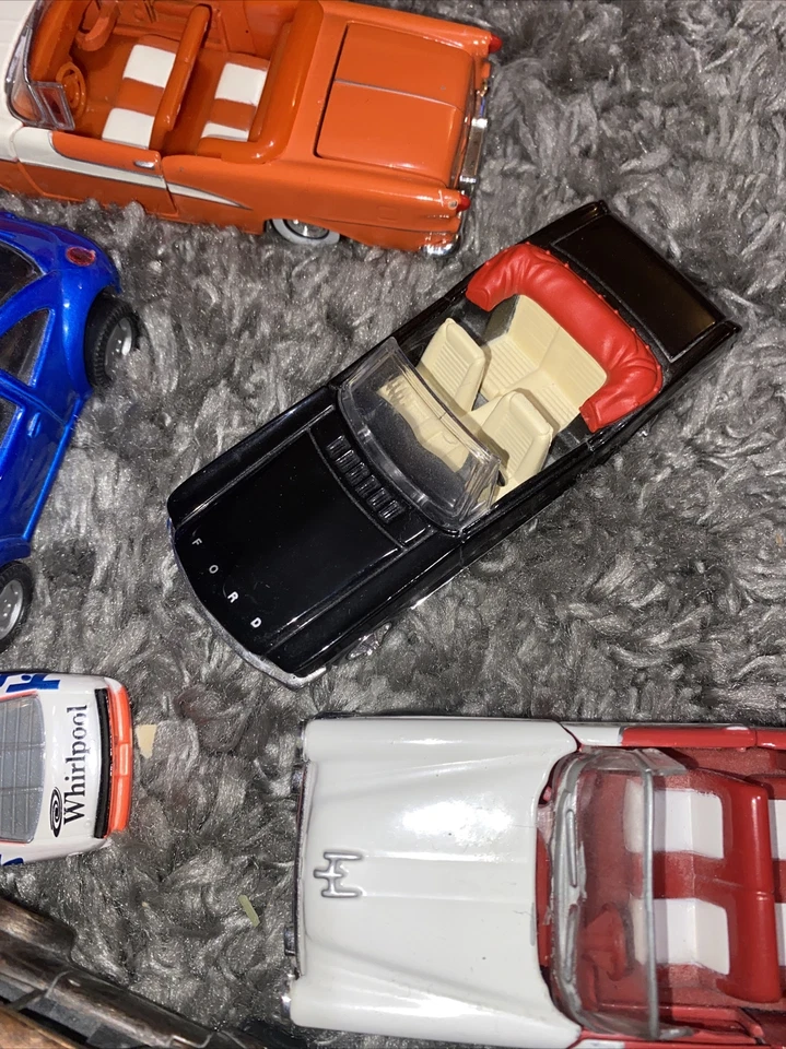 Roadchamps Super Bird and 11 More Diecast Cars AA93 - Image 4 of 4