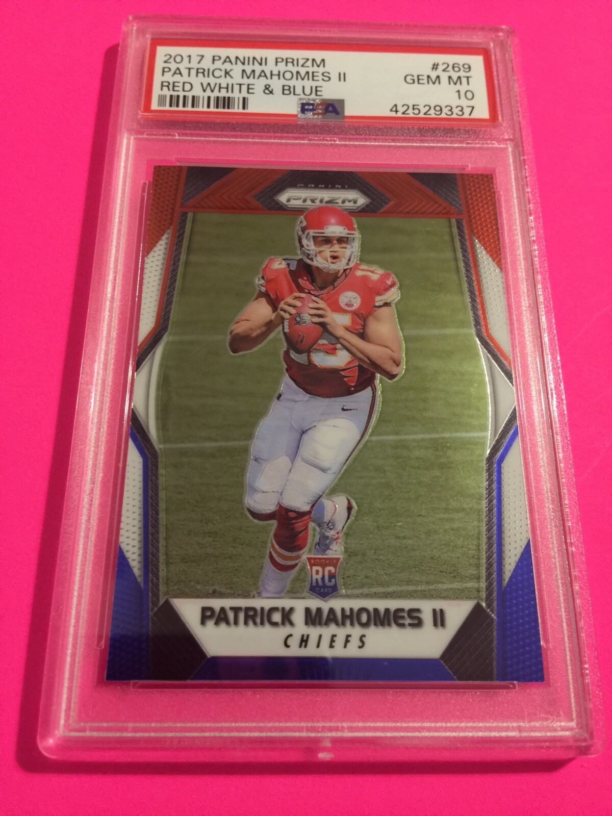 2017 Panini Prizm Patrick Mahomes II Red White Blue RWB RC #269 PSA 10 Rookie