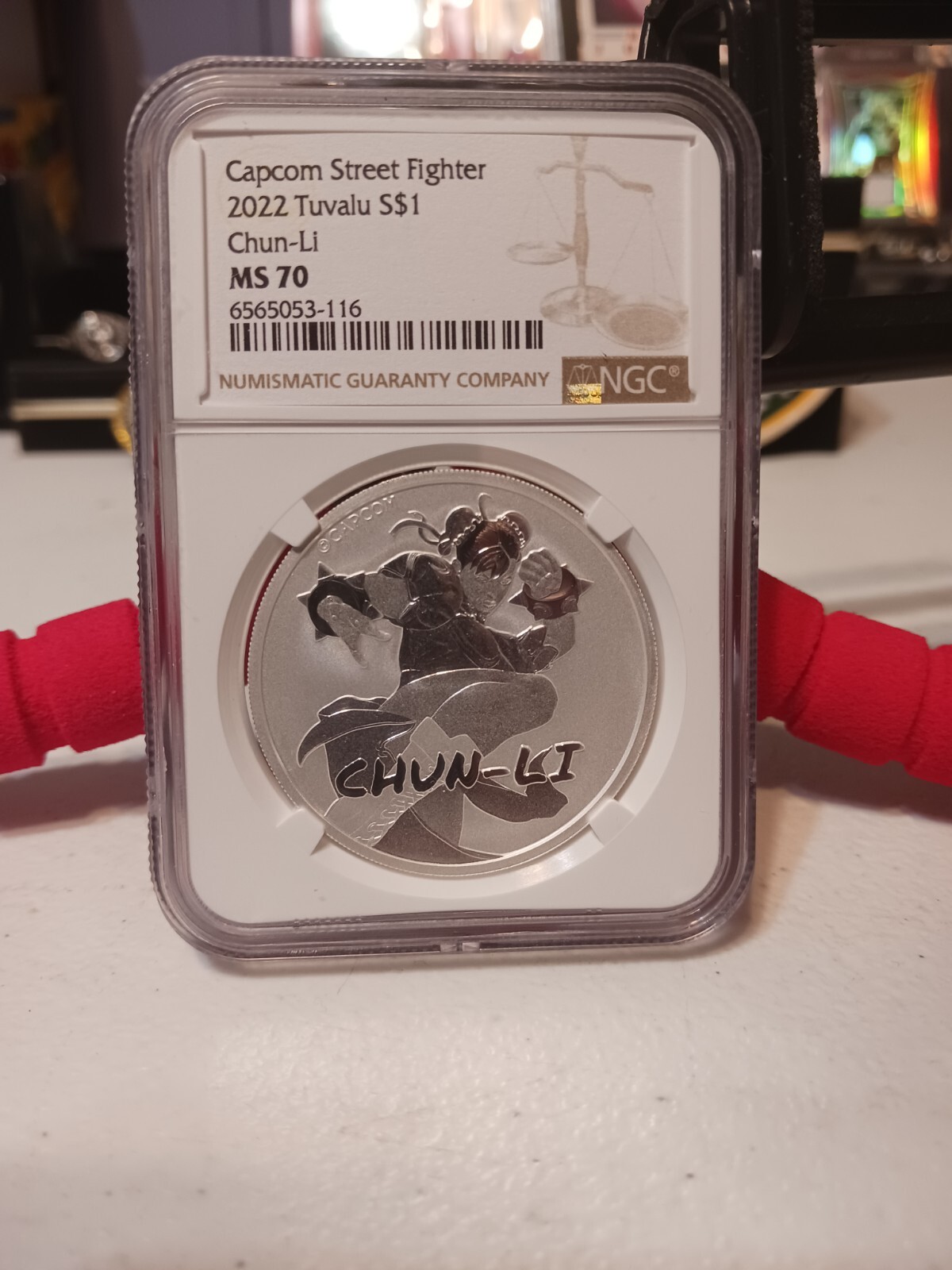 Picture 1 of 1