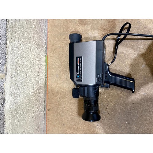 Videocamera vintage Hitachi VK-C600 Vidicon Tube a colori grigio nero con custodia - Foto 3 di 19