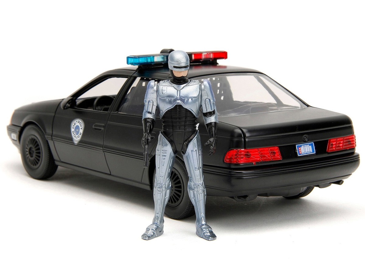 FORD TAURUS OCP DETROIT POLICE & ROBOCOP FIGURE 1/24 DIECAST MODEL