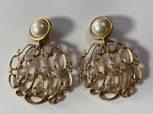 DKNY Donna Karan Dangle Gold Tone Faux Pearl Earrings Vintage Clip On - Picture 2 of 5