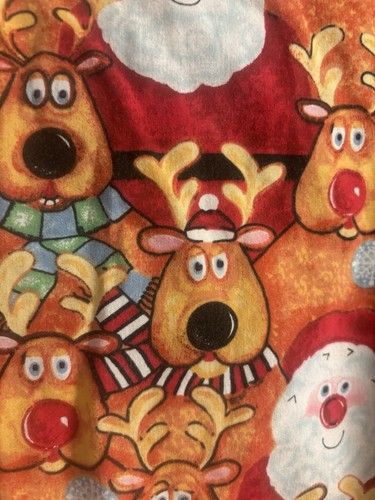 UA Scrub Woman’s Scrub Medium Top Merry Christmas Theme Santa Reindeer Kids - Picture 12 of 12