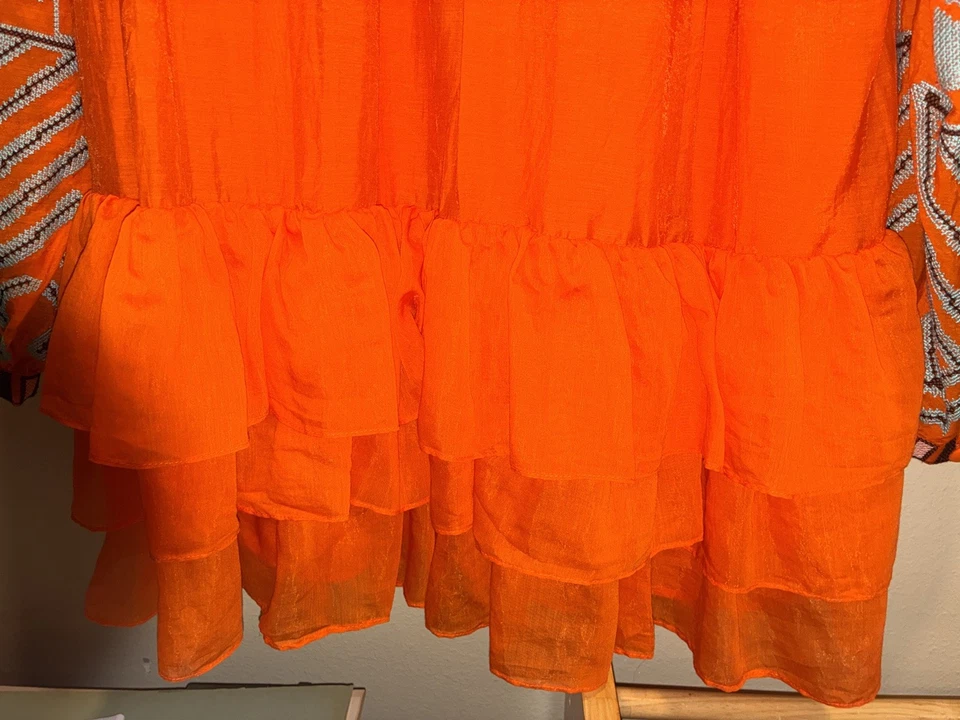 Vestido Iris Apfel x H&M para mujer Emily Paris túnica naranja con volantes bordada talla M  Foto 3 de 4