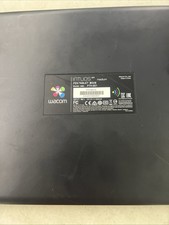 Wacom Intuos Pro Medium PTH-651 Pen Tablet