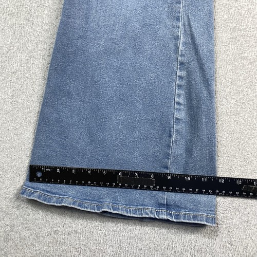 Hot Topic Jeans Womens Jr 7 30x31 Flare Cargo Stretch Denim Buckle Strap Street - Picture 5 of 17