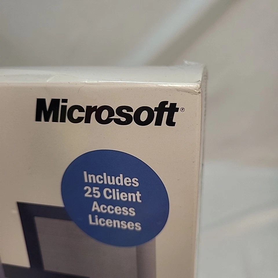 Windows 2000 Advanced Server New Sealed CD Rom Microsoft 25 Client Licenses - Image 4 of 4