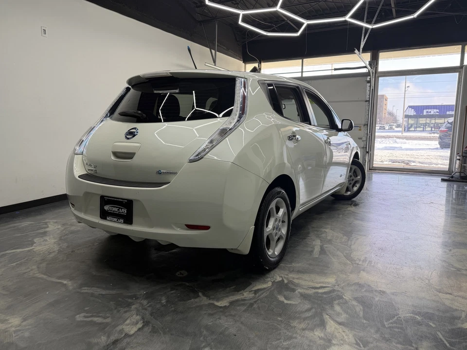 2012 Nissan Leaf SV - Imagem 3 de 4