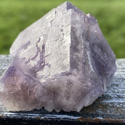 UK Purple Fluorite Greenlaws Mine Daddry Shield ca. 49,9 Gramm