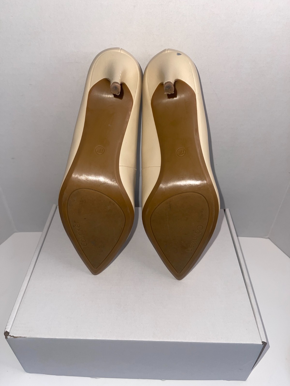 Women's Calvin Klein Dolly Pumps –Elegant Style in Light Natural Beige -Size 11M image 4
