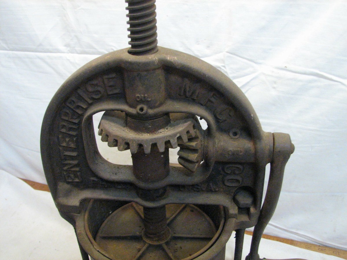 Antique Enterprise Fruit Press Wine Making 2-Quart Lard/Sausage