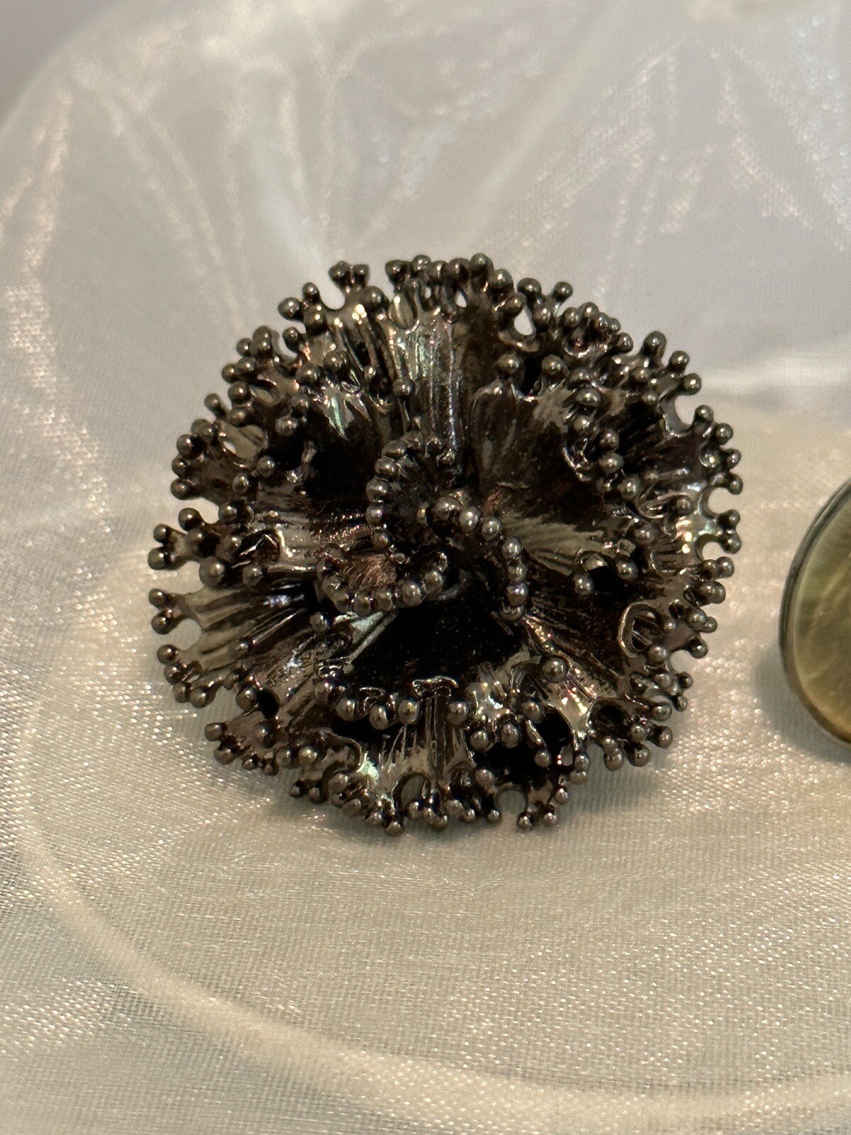 LG DARK BRONZE ADJUSTABLE STATEMENT RING + VTG MO… - image 3