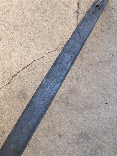1970 71 2 3 4 CUDA CHALLENGER DOOR GLASS UP WINDOW GUIDE TRACK RH BOLT AAR T/A - Picture 5 of 12