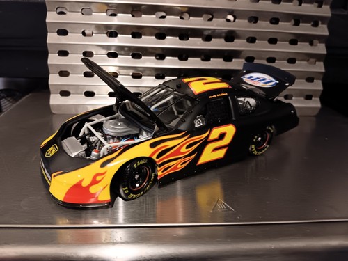 1/24 ACTION 2005 RUSTY WALLACE #2 MILLER RUSTYS LAST CALL BLACK TEST CAR/FLAMES - Picture 2 of 11