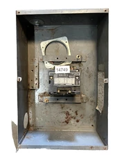 Square D 8502SDG2 Series A, Enclosed Contactor