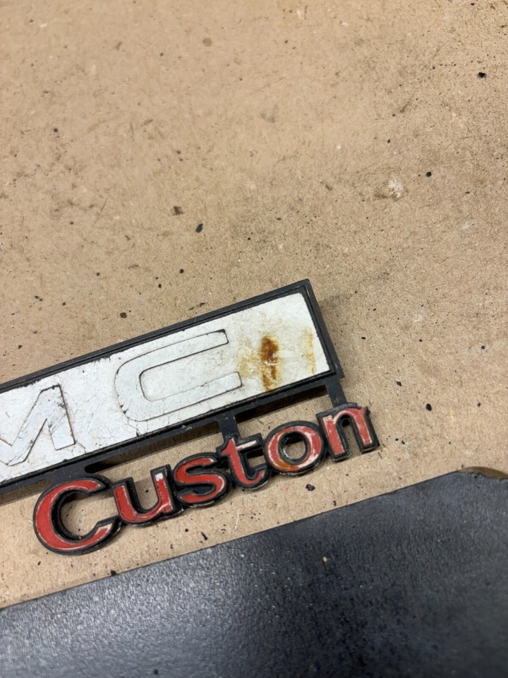 1967 1968 CHEVROLET GMC C10 K10 K30 C30 ROUGH GMC CUSTOM GLOVE BOX DOOR