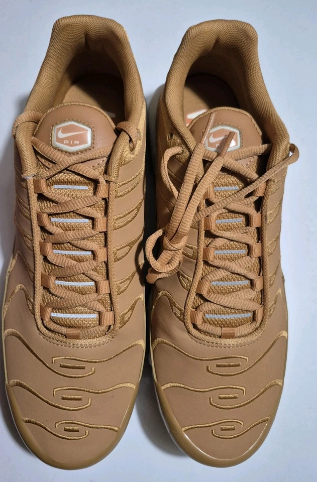 Nike Air Max Plus Flax Mens Size 12 Brown FZ8815 200 NBY - Image 3 of 4