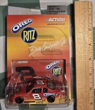Action Dale Earnhardt JR 8 Ritz Oreo Stock Car 1/64 Limited Edition