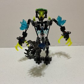 LEGO Bionicle Shadow Horde Storm Beast 71314 Complete with Both Masks