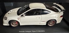 AUTOart Honda Integra Type R MUGEN White Gold Wheel 1/18 Model Car Boxed