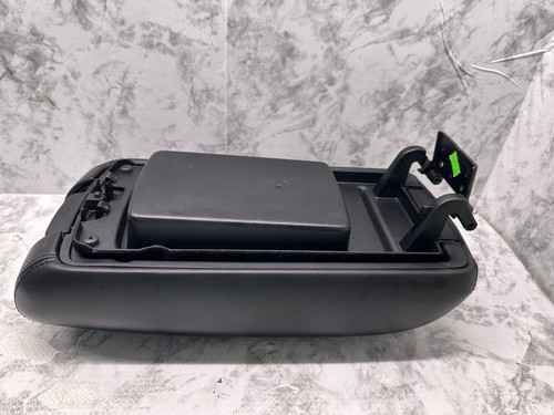 2014-2017 Jeep Grand Cherokee Front Floor Console Black Leather Armrest Lid Only - Picture 2 of 17